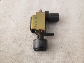 36163-pnd-a01 Acura 02-06 Rsx Honda Cr-v Intake Manifold Imrc Vacuum Valve Bypass Solenoid Oem #2