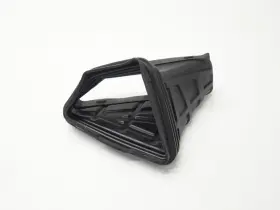 329.au1i14 Audi 2011-2017 S5 Engine Motor Air Intake Hose Boot Adapter Oem