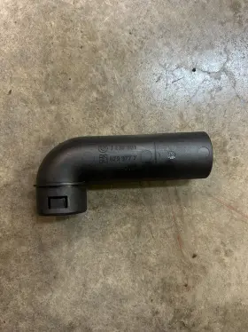 8799777 Bmw 1436861 5 Series E39 Air Intake Filter Box Pipe / #2