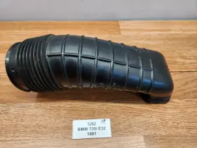 1718994 Bmw 88-92 Oem E32 735 Engine M30 Air Dam Intake Scoop Hose