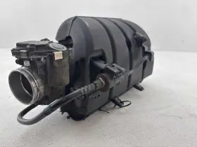 12631024 Cadillac 2013-2018 Ats 2.0l Engine Air Intake Manifold And Throttle Body Oem
