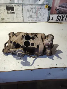 340281 Chevrolet 340261 Oem Gm Chevy Intake Manifold 350 305 Small Block