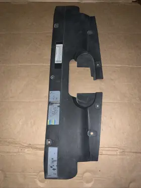 Smitley-107-11-118 Chevrolet Oem 99-06 Silverado Upper Radiator Sight Shield Baffle 10388804