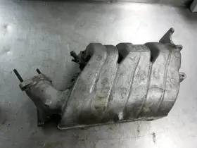 4694368ca Chrysler Upper Intake Manifold From 1998 Town And Country 3.8