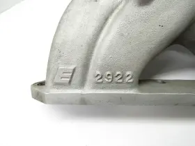 2922 Edelbrock Sbc 18 Degree Victor Series Spider Manifold #3