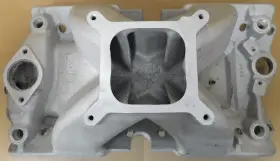 2995 Edelbrock Sb Chevy Victor 18 High Port Intake Single Plane 4150 Flange #2