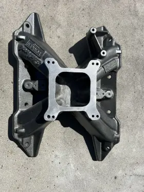 3015 Edelbrock Torker 440 Dodge Mopar Chrysler Big Block Intake Manifold