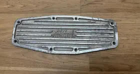 3823 Edelbrock Performer 5.0 Plenum Intake Manifold Cover