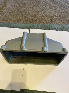 7088 Edelbrock Upper Intake Super Charger Bonett #3