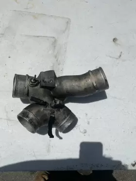 1827742c1 Ford 1999-2003 7.3l Power Stroke Diesel Intake Spyder Oem