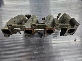 329-01451 Ford Intake Manifold / Fuel Rail 2.3l Upper Fits 95-97 Ranger