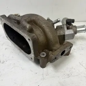 Yc2e-9p697-da Ford 399.fd8m01 1999 F250 6.8 V10 Intake Manifold Elbow Throttle Body Adaptor