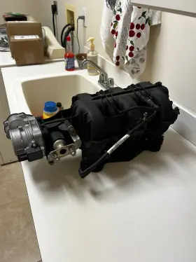 5r3z9424ba Ford Intake Manifold 4.0l V6 Genuine Oem Mustang 2005-2010 #3