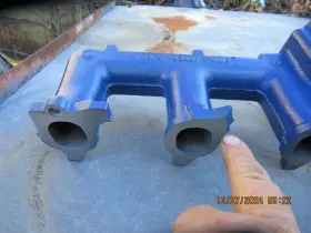 C5ae-9425-j Ford 240 300 Intake Manifold 1965 Truck F100 Car Van #3