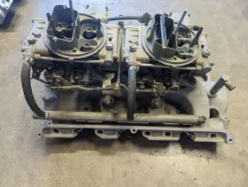 C7zx-9425-a Ford Mustang 1967 Gt 500 Fe Vintage Dual Quad Intake With Bj And Bk Carburetors
