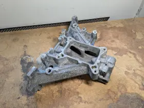 D42e9425-ae Ford 1974-1978 Mustang 2.3l 2 Barrel Intake Manifold 75 76 77 4 Cyl D42e9425