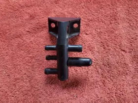 E2dc-9c491-bb Ford 1982 Mustang And Capri V8 5.0 Original Vacuum Outlet Tree Manifold