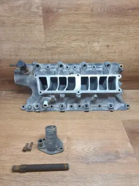 E9te-9k461-f2a Ford 1987 - 1996 F150 Bronco Lower Intake Manifold 5.0 302