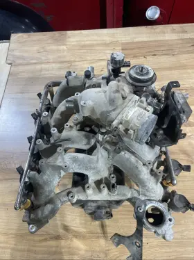 F85e-9424-bb Ford F150 4.6 Aluminum Intake Manifold Oem 4.6l