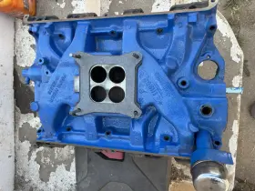 C1ae-9425-b Ford Fomoco Thunderbird 390 4 Barrel Intake Manifold Cast Iron C1ae 1961-1964 61-64 Oem