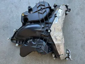Gc4q-9424-ab Ford 2015-2019 F250 F350 6.7 Diesel Upper Intake Manifold Oem 15-19