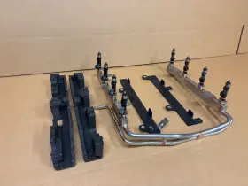 Jr3e-9f792-ad Ford Take Off Mustang 5.0l V8 18-2025 Gt Injectors And Fuel Rail