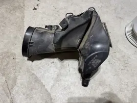 Lc3q-9j447-ac Ford 2022 6.7 Powerstroke Stock Intake To Turbo Assembly