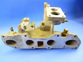 Rf-e0ze-9425-a Ford Draw Through Carbureted 2.3 Turbo 4 Cylinder Intake Manifold #3