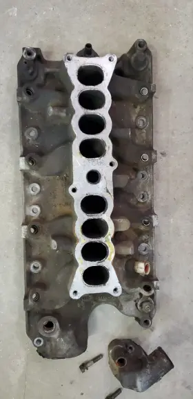 Rf-e6se-9k461-c2e Ford 86-93 Mustang 5.0 Ho Lower Intake Manifold Oem Rare