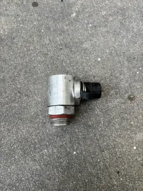 12655279 General Motors Lf3/lf4 Ats-v And Cts-vsport Intercooler Vacuum Fill Valve