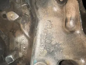14014440 General Motors Gm Chevy Sbc Factory Intake Manifold 350 Cast Iron 4 Barrel Gm# #3