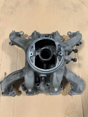 14028902 General Motors 6.2l Gm Diesel Intake Manifold 1984-1995