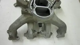14071069 General Motors Gm 6.2 Diesel Factory Lower Intake Non Egr Clean 82-91 J Code #2 #2