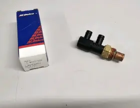 22536551 General Motors Genuine Gm Fuel Intake Manifold Valve 2 Port 1982-92 Regal Monte Carlo