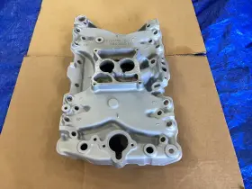 01618911 Gm 78-80 Oldsmobile Aluminum Intake Manifold Fuel Injection 79 Cadillac Seville 5.7