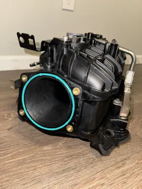 12580420 Gm Ported Tbss Intake W Fuel Rails And Truck Adapter Cathedral Port 4.8 5.3 6.0