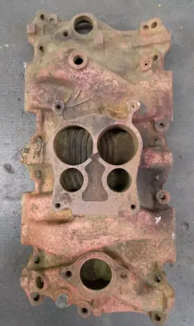 14057057 Gm 1978-1985 Chevy Gmc 350 5.7 4bbl Cast Iron Intake Manifold Date # I 8 4