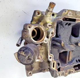 25176554 Gm Gm/gmc 4.3l V-6 Vortec Lower Intake Manifold - Used #3