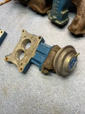 3923418 Gm 3822918 1960 S 1970 Chevy Truck Inline 6 Cylinder Intake Exhaust Manifold Riser #2