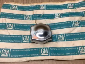 3841679 Gm Nos 65-67 C2 Corvette Steel Chrome Plated Oil Filler Cap