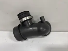 732502 Gm 6.6 Chevrolet Duramax Diesel Lly Engine Turbo Mouthpiece / Intake Tube 732502 Gm 6.6 Chevrolet Duramax Diesel Lly Engine Turbo Mouthpiece / Intake Tube