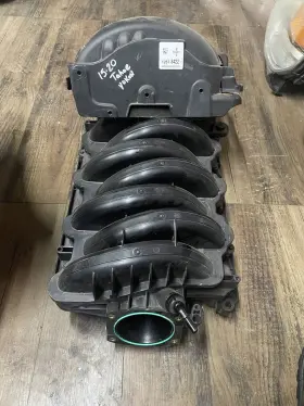 12678422 Gmc 2015 2016 2017 2018 2019 2020 Yukon 6.2 Intake Manifold And Cover