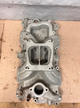 701r-28z Holley Street Dominator Sbc Chevy 350 4 Barrel Intake Manifold Divided