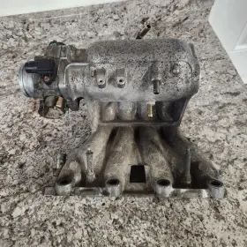 1pt-4 Honda 96-00 Civic Ex D16y8 Intake Manifold Assembly With Throttle Body