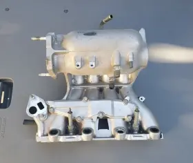 17100-p2m-a00 Honda Oem 96-98 Civic Hx Mt 5 Speed Egr Engine Air Intake Inlet Manifold Used P2j-hf-2
