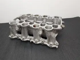 14001-eh01a Infiniti 14001eh01a 06-08 Fx Series 4.5l V8 Lower Intake Manifold Oem