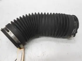 Smitley-231-34-023 Jeep 2006-2010 Commander Air Intake Hose