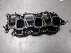283233c000 Kia Lower Intake Manifold From 2013 Sorento 3.5 Lambda #2