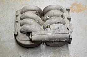 Lkb108070 Land Rover Discovery 2 Ii Upper Intake Manifold Plenum 4.0l 1999 2000 2001 2002