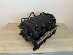 1712050020 Lexus Intake Manifold 2007 Gx470 2uz-fe With Fuel Rails And Injectors